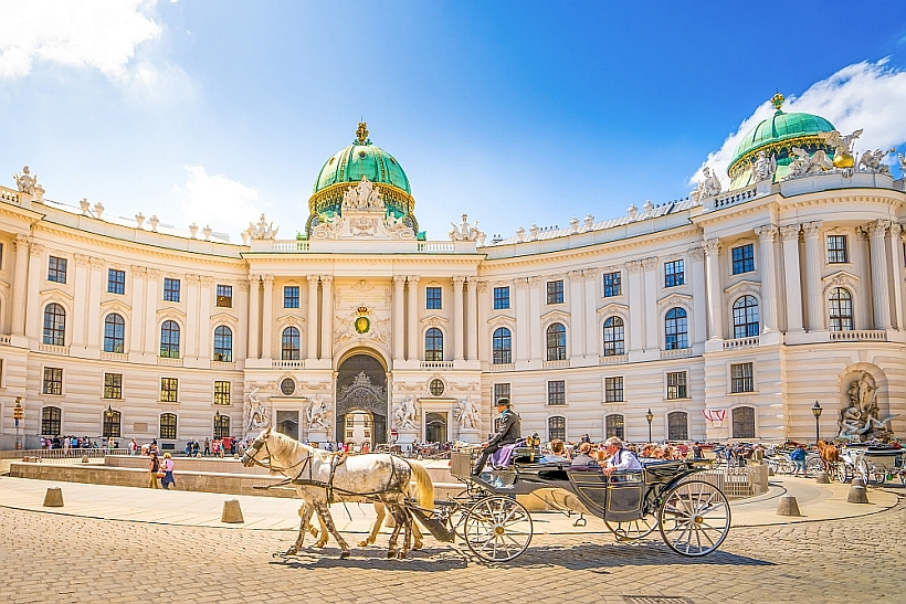 Екскурзия до Виена - дворецът Шонбрун
